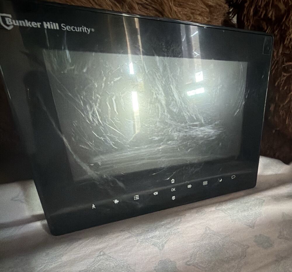 Bunker Hill Wireless Security Monitor (point 62368) with Power Adapter & SD Card
